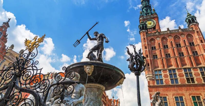 From Warsaw: One Day Private Tour to Gdansk and Sopot - Discovering Gdansk’s Historic Old Harbour