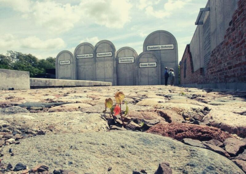 From Warsaw: Small-Group Tour to Lodz with Lunch - Tracing Lodz’s Industrial Revolution and Textile Heritage