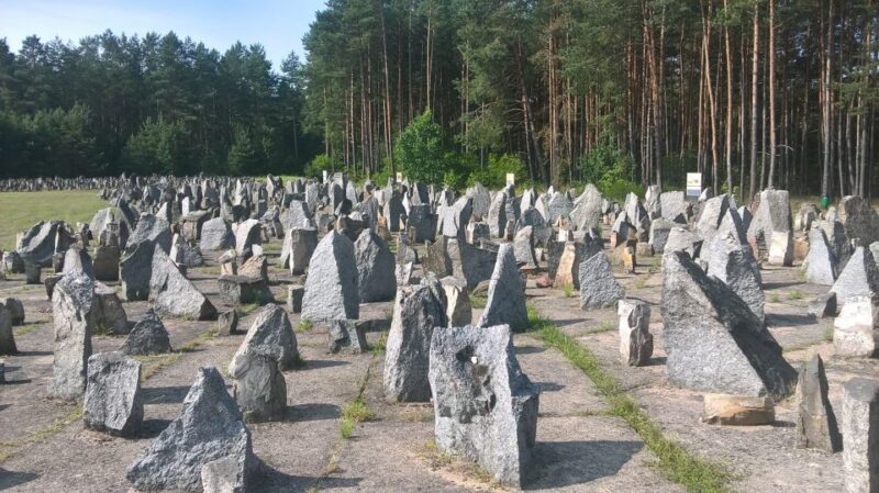 From Warsaw: Treblinka Extermination Camp Private Tour - Honoring the Victims and Nazi Crimes