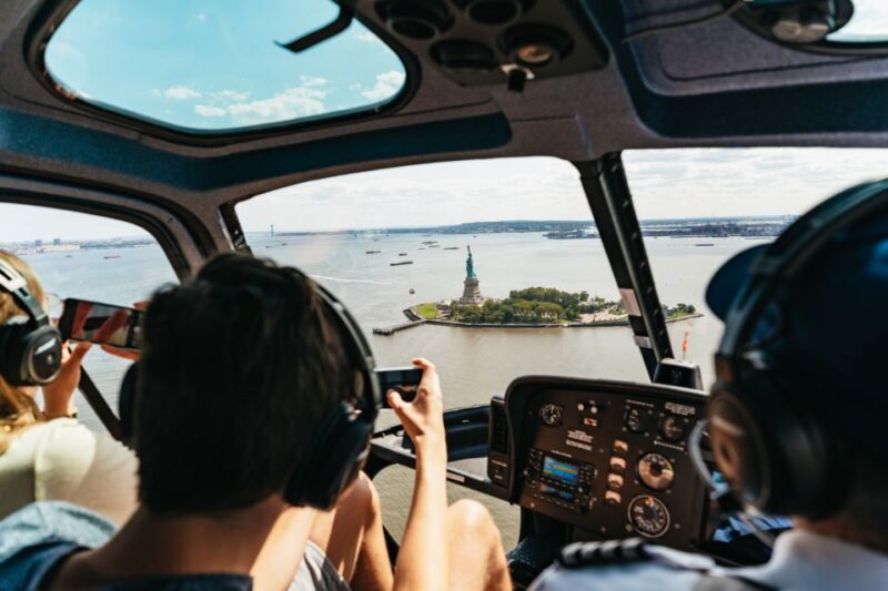 From Westchester: Private NYC Helicopter Tour for 2-6 People - Experience the Skyline from Above with a Private Helicopter Tour