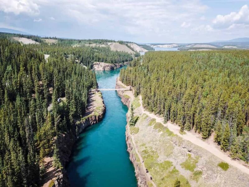 From Whitehorse: Klondike Gold Rush Tour incl. Emerald Lake - Key Points