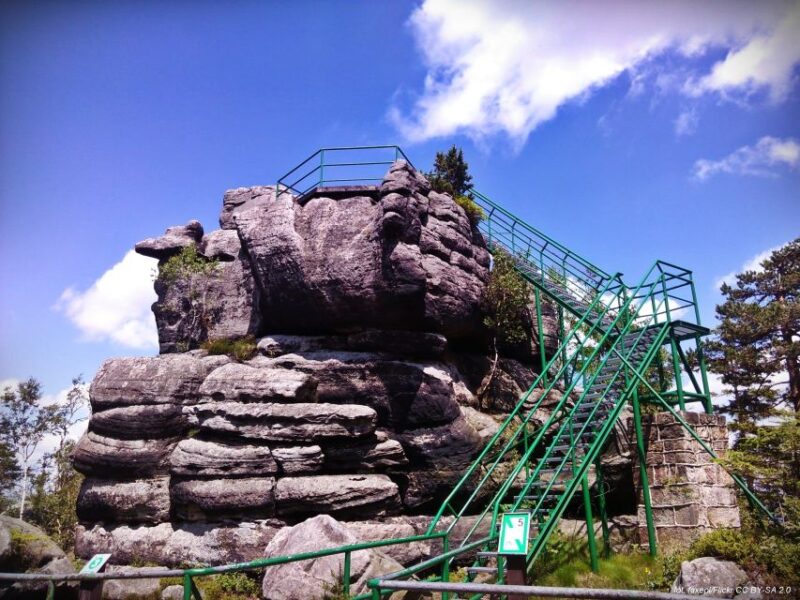 From Wroclaw: Full-Day Stolowe Mountains Trekking Tour - Logistics: Transportation and Guide Service