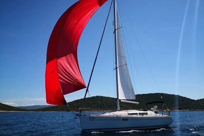 From Zadar: Full day sailing tour - Quality of the Guides and Crew