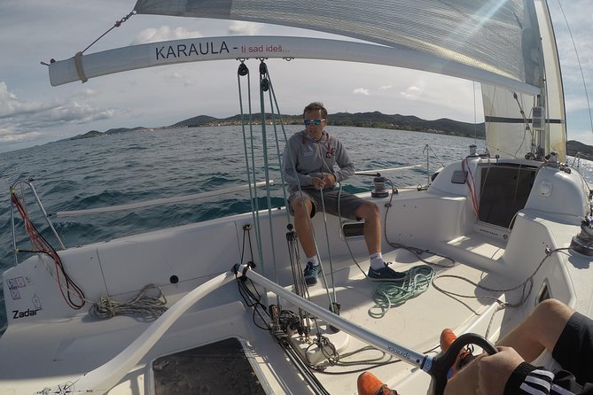 From Zadar: Private sports sailing tour - Swimming and Exploring in the Zadar Archipelago