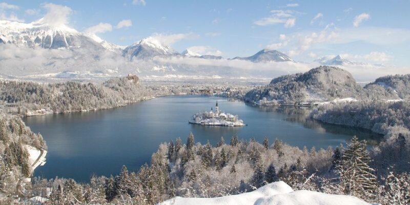 From Zagreb: Ljubljana and Lake Bled Day Trip by Minivan - Flexibility and Small Group Benefits