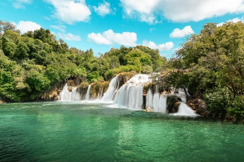 From Zagreb: Plitvice Lakes Guided Day Trip - Discover the Beauty of Plitvice Lakes on a Guided Day Trip from Zagreb