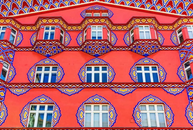 From Zagreb: Private Day Trip to Ljubljana and Lake Bled - Discovering Ljubljana’s Architectural Charm and Bridge Trio