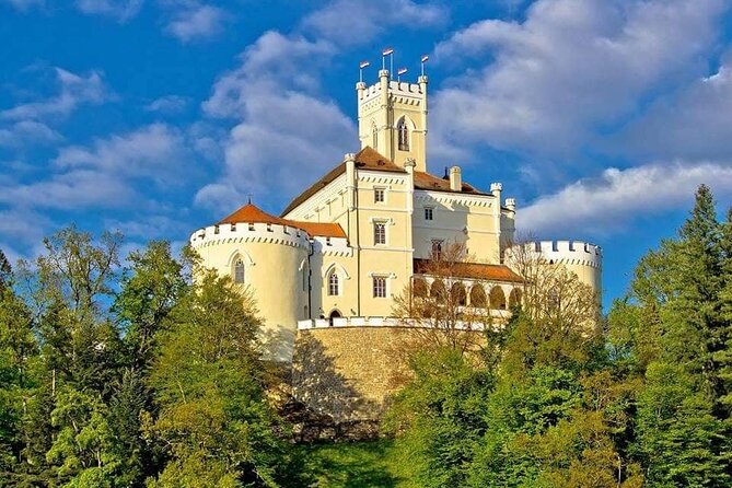 From Zagreb to Castle Trakoscan & Museum of Evolution in Krapina - The Unique Charm of Trakoscan Castle in Croatian Zagorje