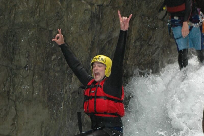 From Zurich: Canyoning in Interlaken w/ Return Transfer - Who Should Consider This Tour