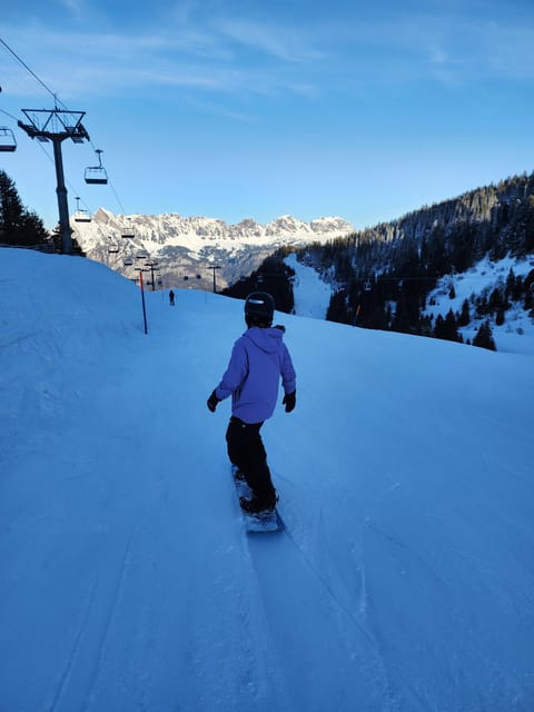 From Zurich main station: 4h ski school for beginners with arrival - The Practicality of Public Transport and Group Size