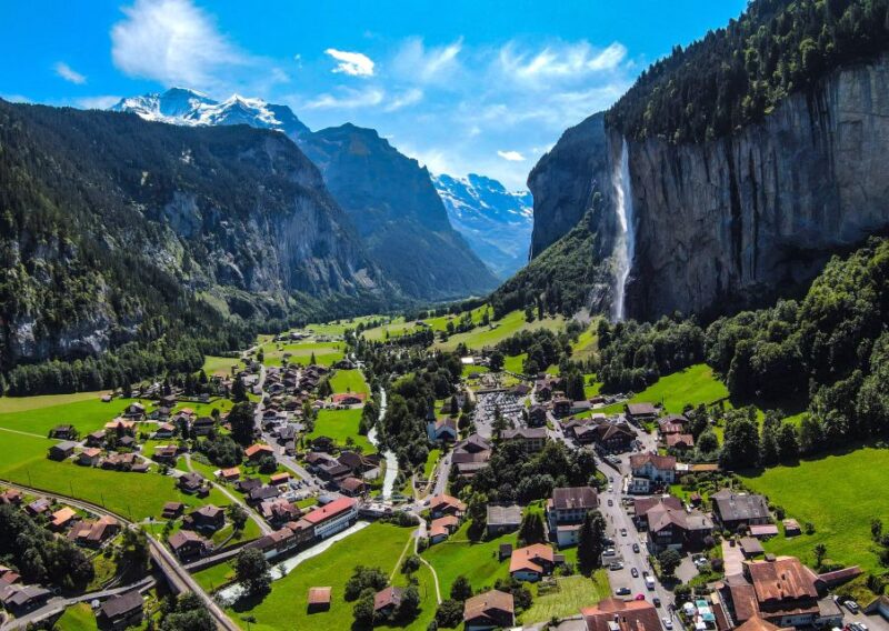 From Zurich: Waterfalls Valley & Aareschlucht Gorge Day Tour - Explore the Waterfalls Valley & Aareschlucht Gorge on a Full-Day Tour from Zurich