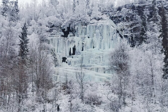 Frozen Waterfalls Hike through Korouoma Canyon - The Guide and Customer Service Experience