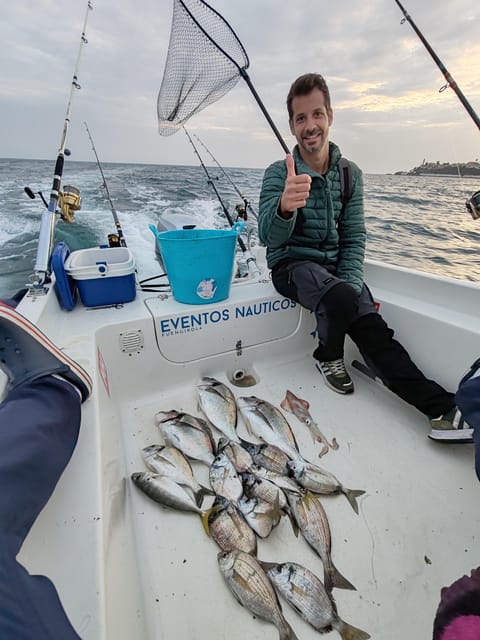 Fuengirola: Bottom Fishing with Jigging and Squid, 2, 4 and 6 hours - Snacks, Beers, and the Relaxing Atmosphere