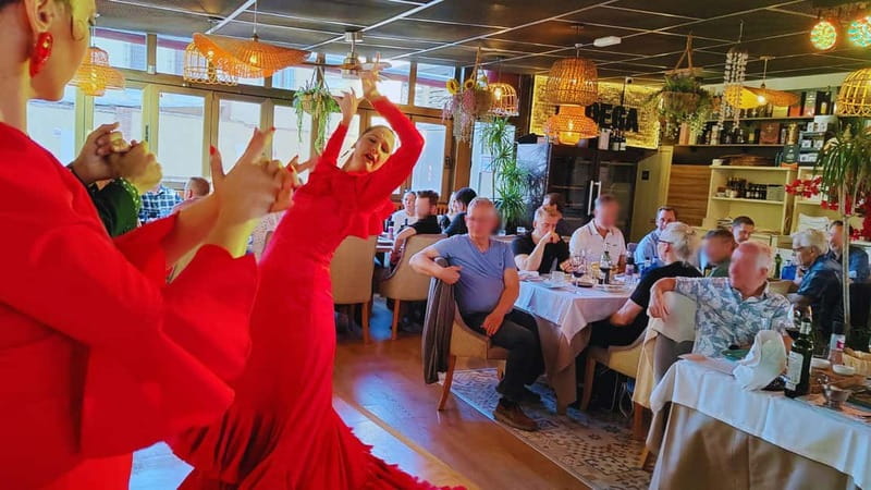 Fuengirola: Flamenco Show at Tipi Tapa Restaurant near Mijas - Discover Flamenco Passion at Tipi Tapa in Fuengirola