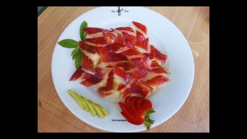 Fuengirola: Flamenco Show & Dinner at Tipi Tapa, near Mijas - Frequently Asked Questions