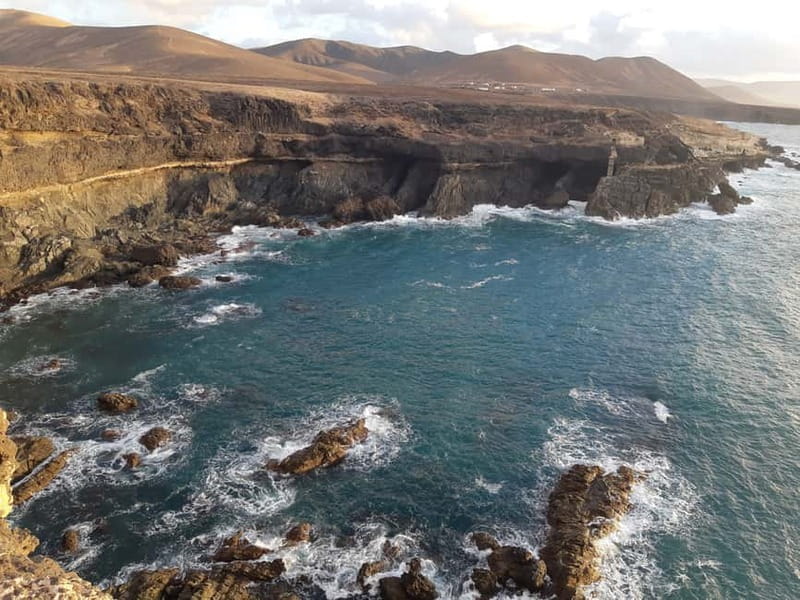 Fuerteventa: Ajuy Pirate Caves & Aloe Factory Half-Day Trip - The Guide’s Role in Making the Tour Special