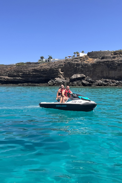 Fuerteventura : 30 minute JetSki Rental without licence - Who Can Ride a Jet Ski Without a License?