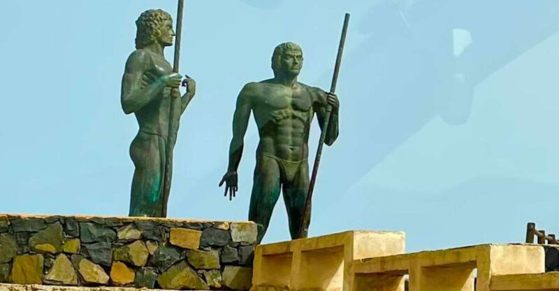 Fuerteventura: Discover Fuerteventura Tour max.8people - Key Points