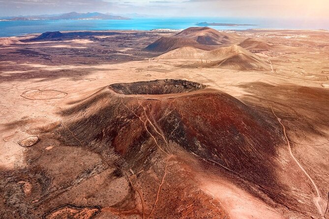 Fuerteventura: Historical Sightseeing island Tour. ALL hotspots! - The Iconic Statue of the Guanche Kings at Valle de las Cuevas