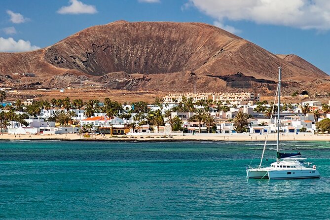 Fuerteventura: Historical Sightseeing island Tour. ALL hotspots! - Visiting the Ermita de la Pena Church