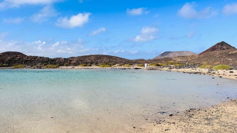 Fuerteventura: Lobos Island Guided Tour with Snorkeling - Relaxing and Sunbathing on Lobos’ White Sand Beach