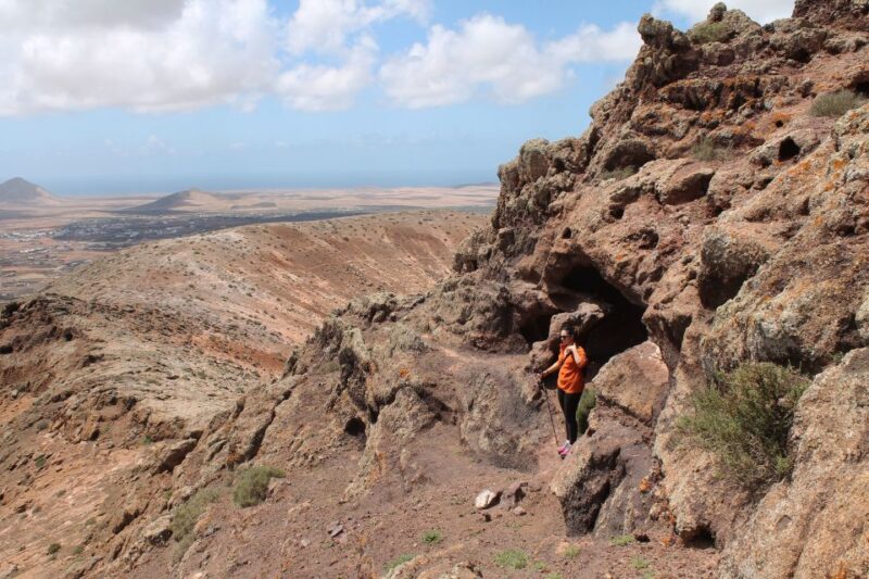 Fuerteventura: Montaña Escanfraga Volcano Summit Hike - Key Points