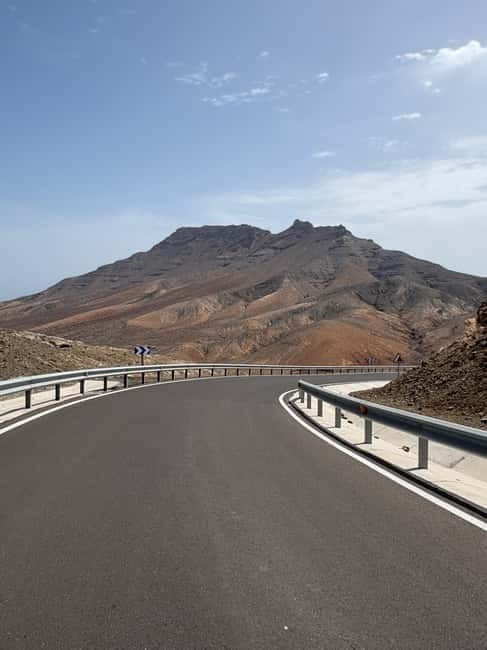 Fuerteventura: Visit all the highlights in 1 day with 8 pax - Fuerteventura: A Well-Rounded, Relaxed Island Tour