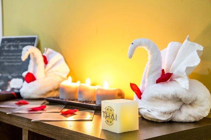 Full Body Massage 60 min and Floral Bath in Jacuzzi 30 min at THAI SPA MASSAGE - Who Will Appreciate This Experience Most?