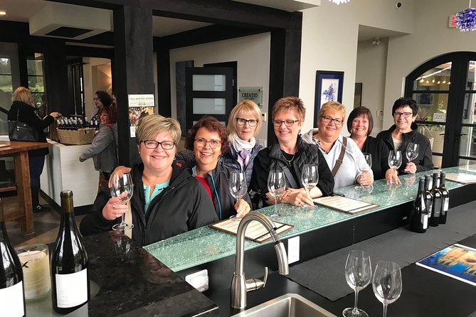 Full Day 4 Wineries Mission Hill & Quails Gate With Lunch Stop* - Lunch Options and Personal Flexibility