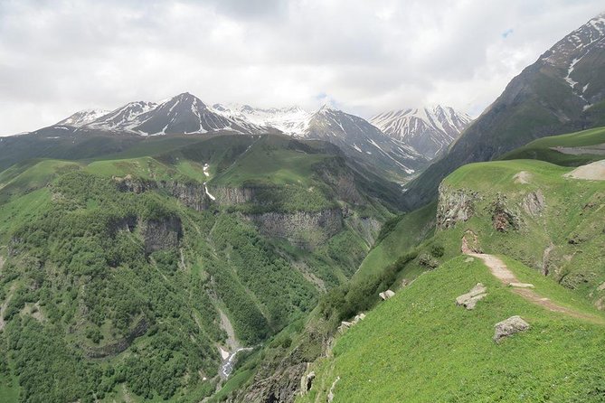 Full Day Ananuri-Gudauri-Kazbegi Private Tour - Key Points