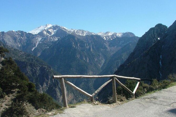 Full-Day Beginner's Hiking Route Tour to Samaria Gorge - Guided Walk Through Samaria Gorge for Beginners