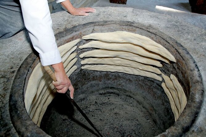 Full Day Bodbe Sighnaghi and Telavi Wine Tasting Tour - Cultural and Tasting Experiences: A Focus on Tradition