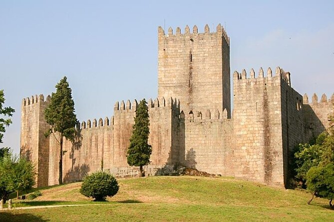 Full-Day Braga & Guimarães Guided Semi-Private Tour with Lunch from Porto - Journey to Guimarães: From Historic Walls to Castle Gates