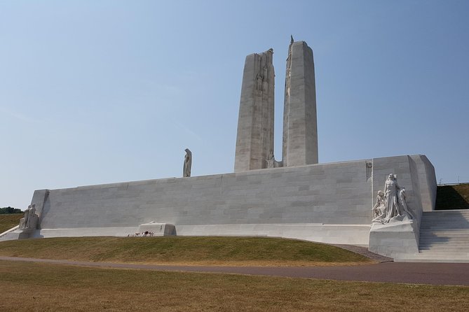 Full-Day Canadian WW1 Vimy and Somme Battlefield Tour from Arras - Exploring the Terre-Neuvien de Beaumont-Hamel Memorial