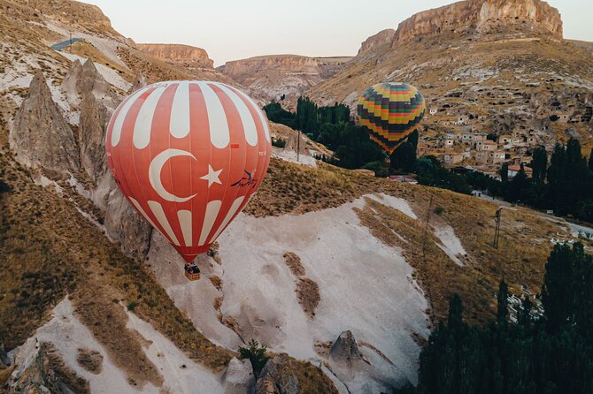 Full-Day Cappadocia Private Red Tour with Balloon Ride - Practical Details: Transportation, Guides, and Inclusions