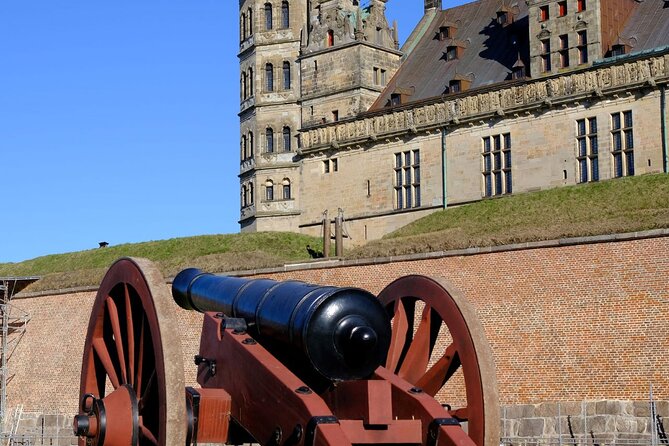 Full-Day; Castle, Palace, Cathedral & Viking ships Tour - Logistics and Group Size