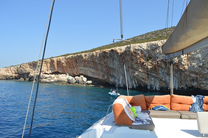 Full Day Catamaran Cruise in Paros - Logistics and Pacing of the Tour