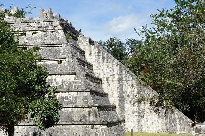 Full-Day Chichen Itza, Coba, cenote Ik Kil and Tulum Private Tour - Coba: Jungle Enclosure and the Tallest Pyramid