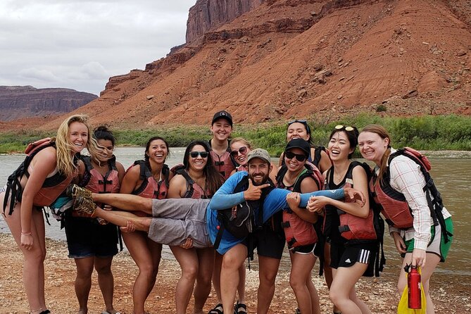 Full-Day Colorado River Rafting Tour at Fisher Towers - Pacing, Timing, and Group Size