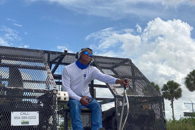 Full Day Combo: Everglades, 90 Min Boat, Double Decker Tour - Relaxing Day at Miami Beach with Beach Chairs