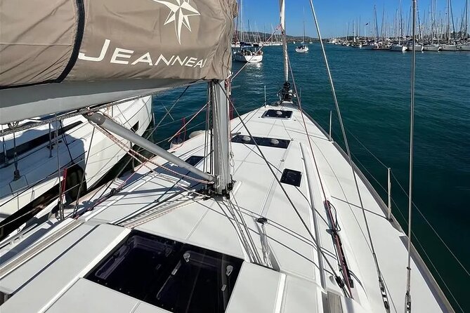 Full Day Cruise on Sailing Boat in Mallorca - Explore Mallorca from the Deck of a Sailing Boat for a Perfect Day