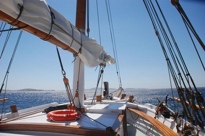 Full-Day Delos and Rhenia Island Cruise from Mykonos - Swimming and Relaxation at Rhenia Island