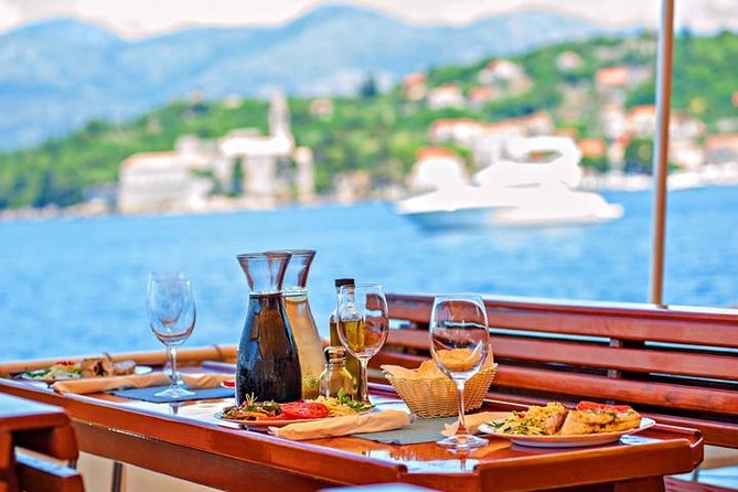 Full-Day Dubrovnik Elaphite Islands Cruise with Lunch and drinks - Lunch and Drinks: A Hassle-Free Meal on Board