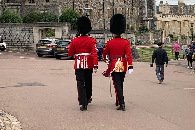 Full Day Excursion Royal London & Windsor in an Iconic London Black Cab - Visiting Kensington Palace and St. Paul’s Cathedral