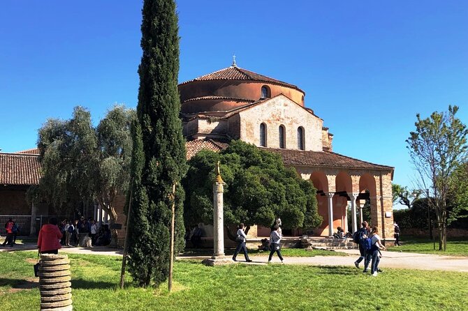 Full-day excursion to Murano, Burano and Torcello from Venice Train Station - Suitability and Tips for Participants