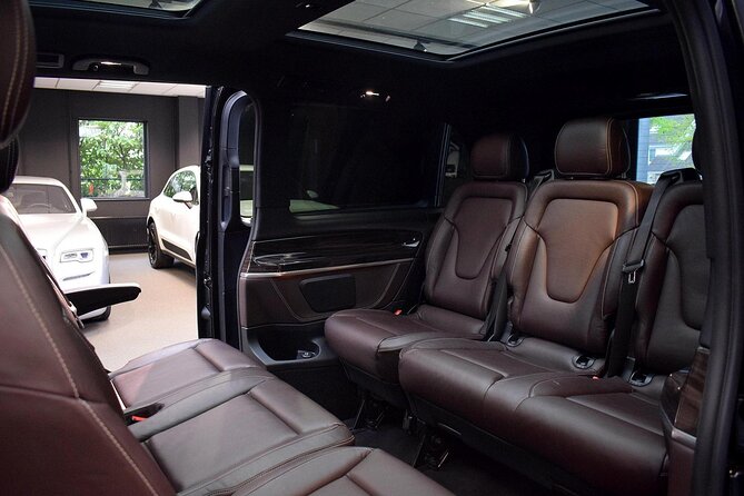 Full-Day Executive Chauffeur Service in Amsterdam - Top-Quality Vehicles Always Stocked with Refreshments