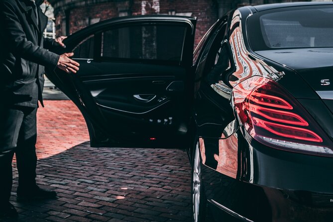 Full-Day Executive Chauffeur Service in Amsterdam - What Makes This Service Stand Out?