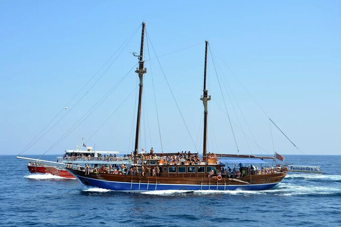 Full Day Fernandes Cruise with Lunch - Practical Details and Onboard Amenities