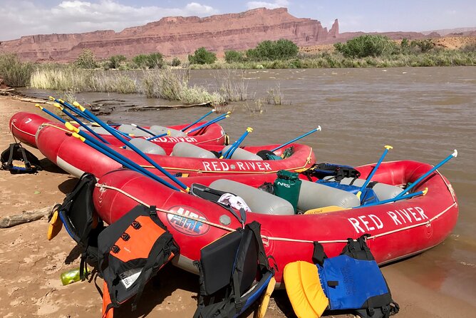 Full day Fisher Towers Rafting - Moab - The Scenic Beauty of Fisher Towers and Onion Creek