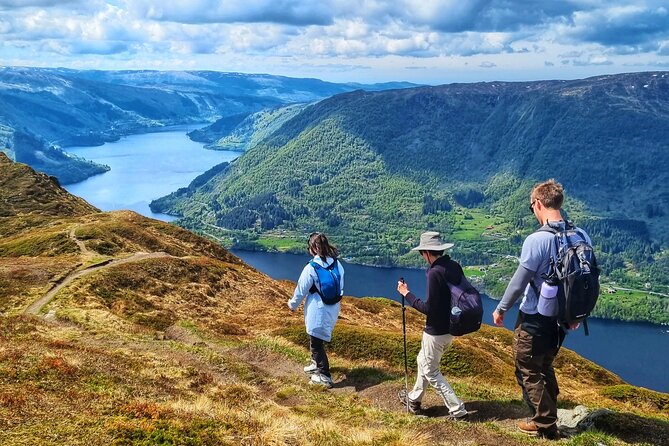 Full-Day Fjord Hiking private- Bergen - Starting Point and Transportation from Bergen